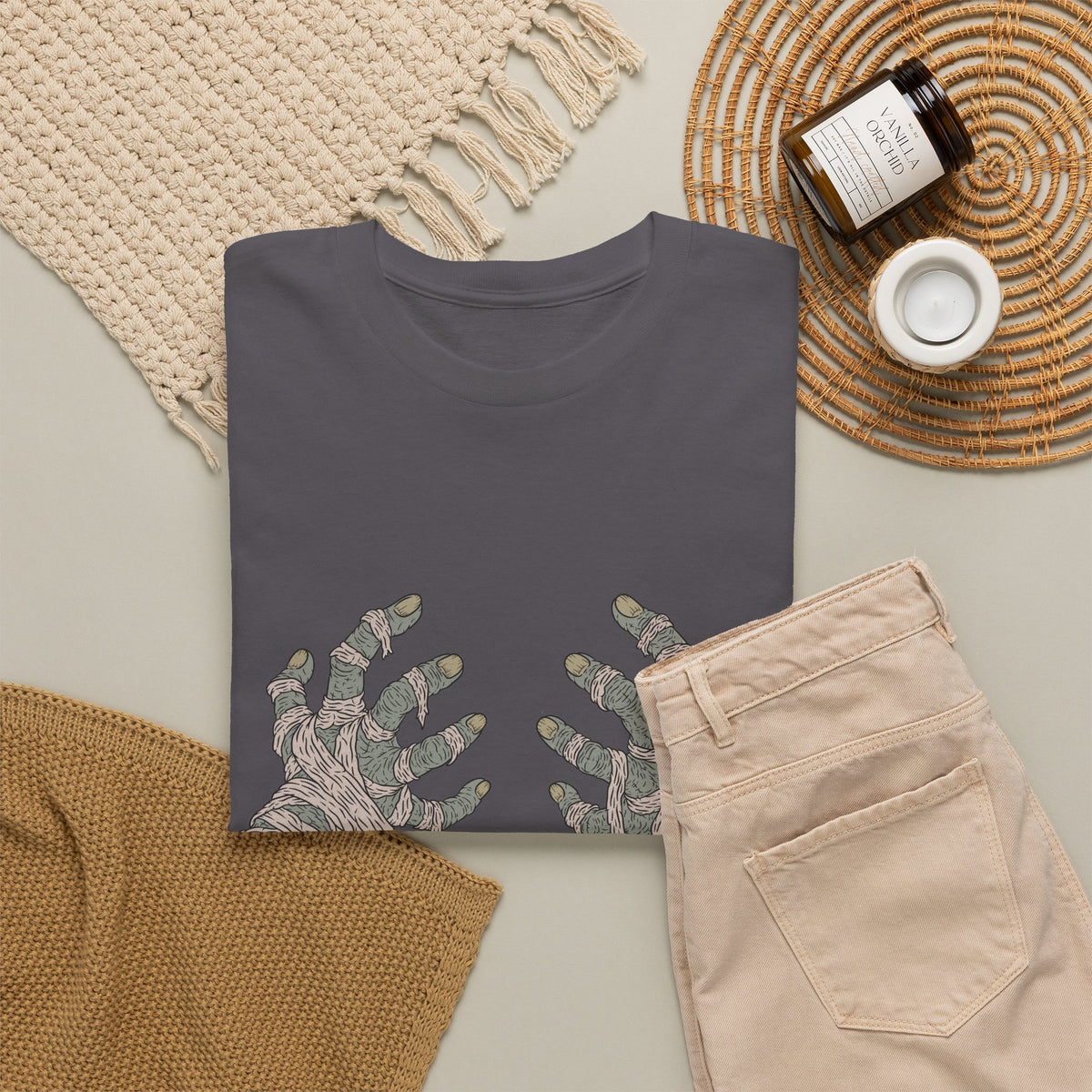 Mummy Hand Bra - Unisex T-Shirt