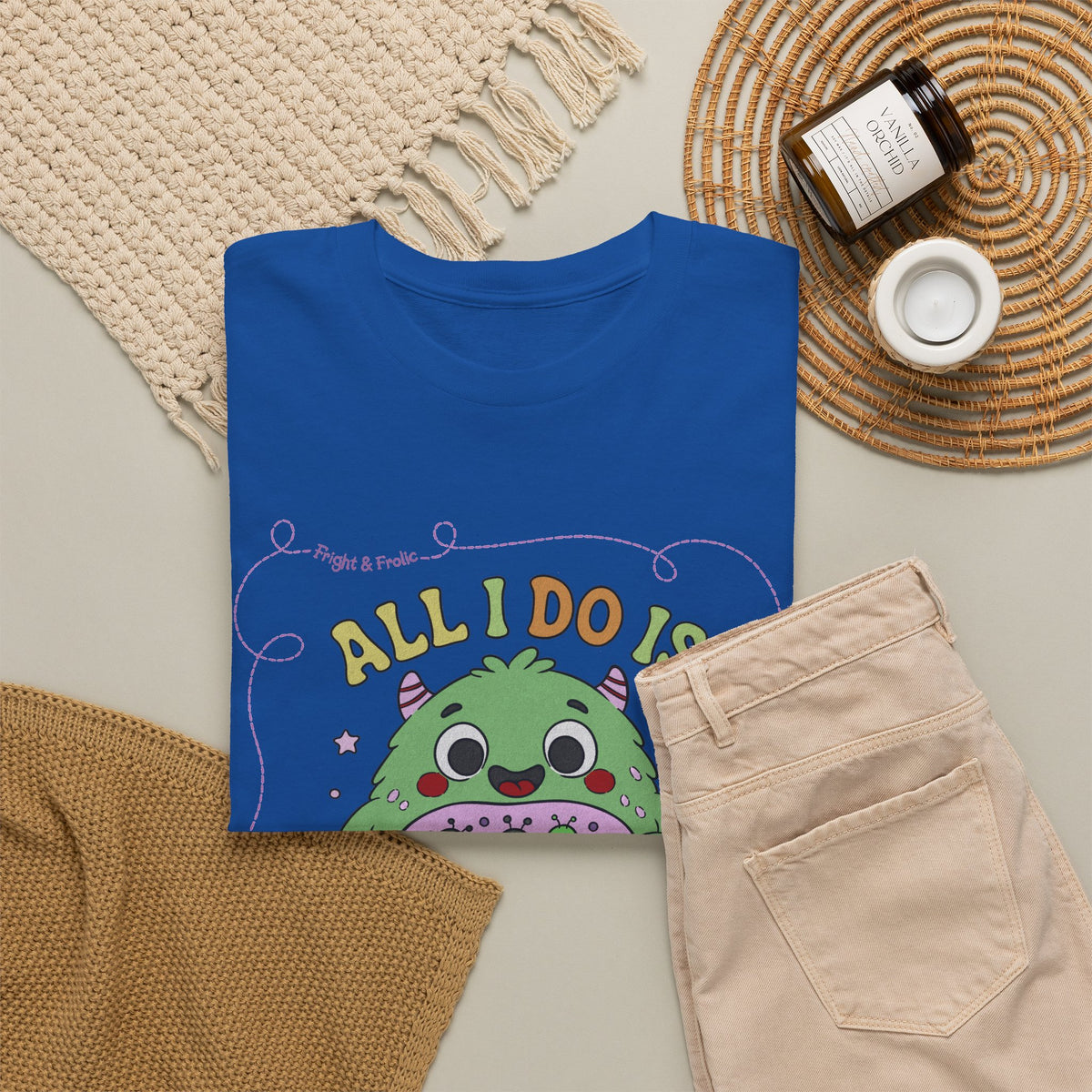 "All I Do Is Eat Bugs All Day" - Unisex T-shirt