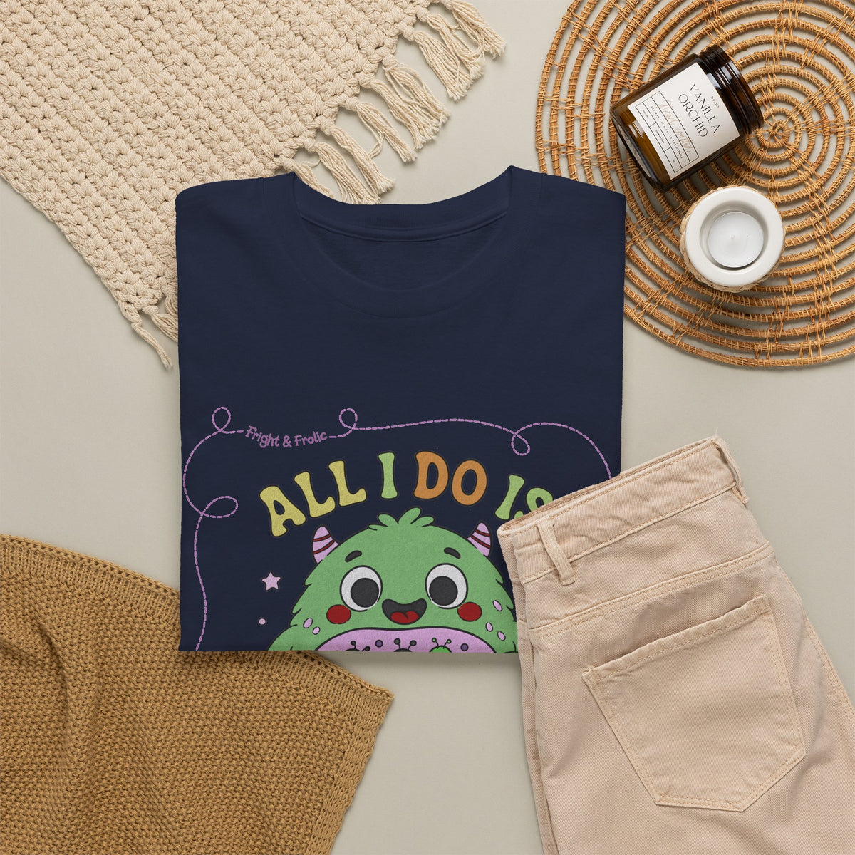"All I Do Is Eat Bugs All Day" - Unisex T-shirt