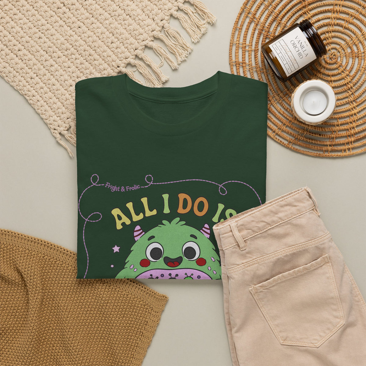 "All I Do Is Eat Bugs All Day" - Unisex T-shirt