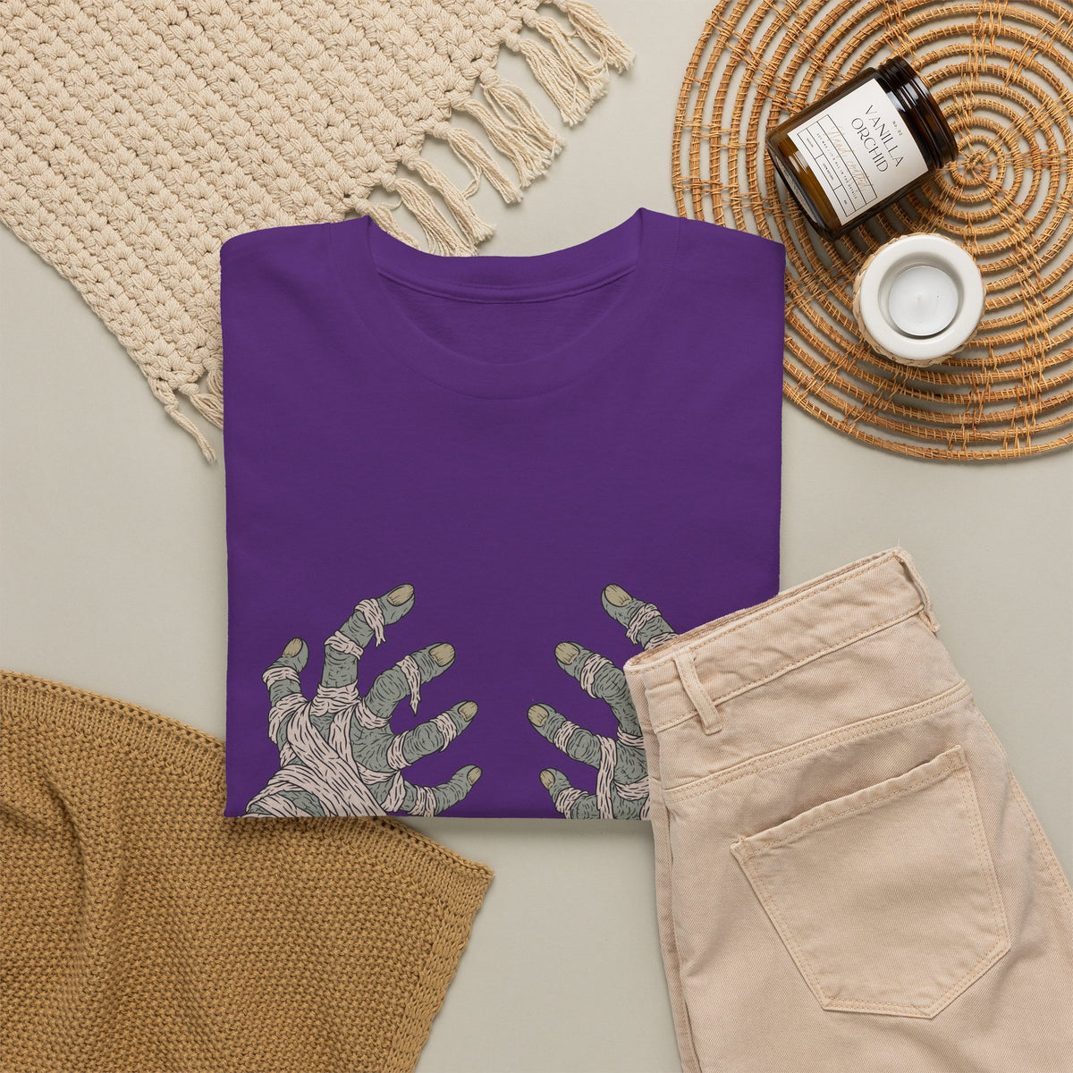 Mummy Hand Bra - Unisex T-Shirt