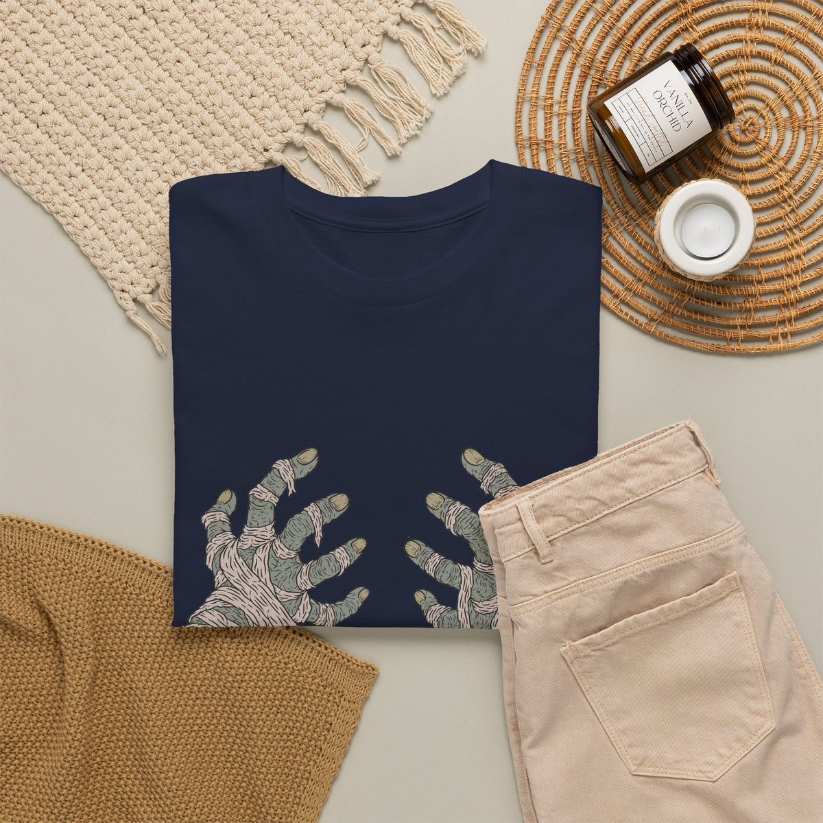 Mummy Hand Bra - Unisex T-Shirt